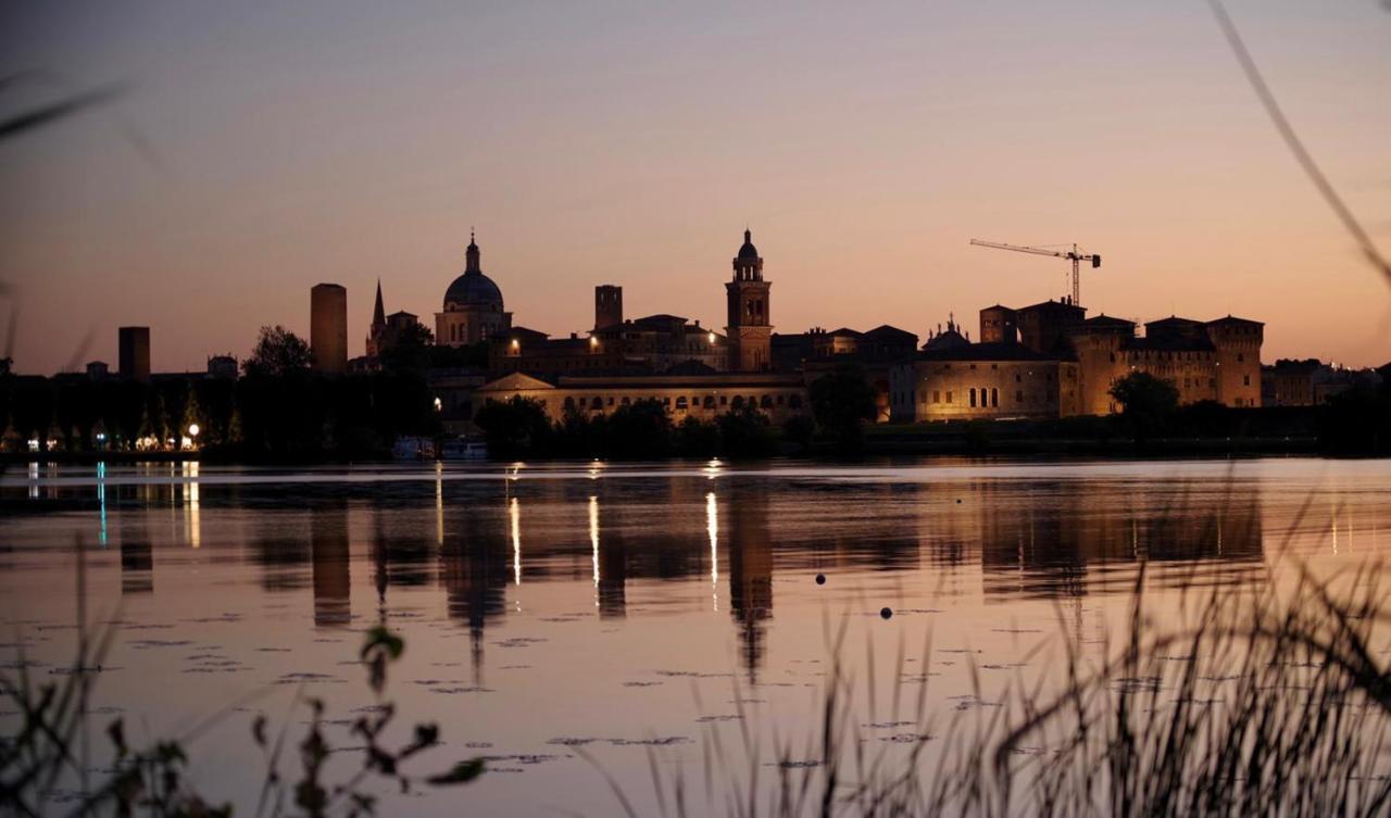 Agora Residenza Aparthotel Mantova Eksteriør bilde