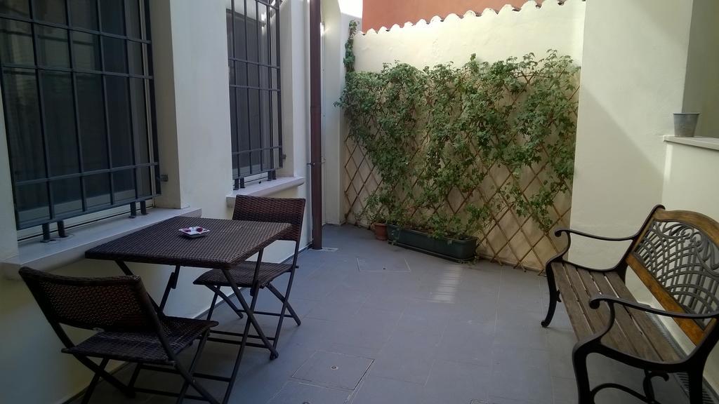 Agora Residenza Aparthotel Mantova Eksteriør bilde